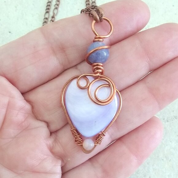 Feminine Essence | Copper-Wrapped Lilac Shell Heart Necklace | - Picture 5 of 15